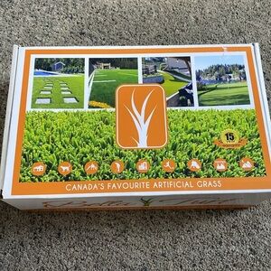 Bella Turf Artificial Grass Putting Green Kit 10 Pc Each Pc 9”x7.5” NIB